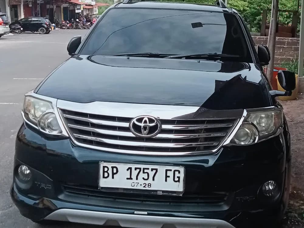 Toyota Fortuner 2013