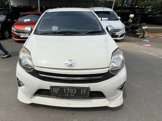 Toyota Agya 2016